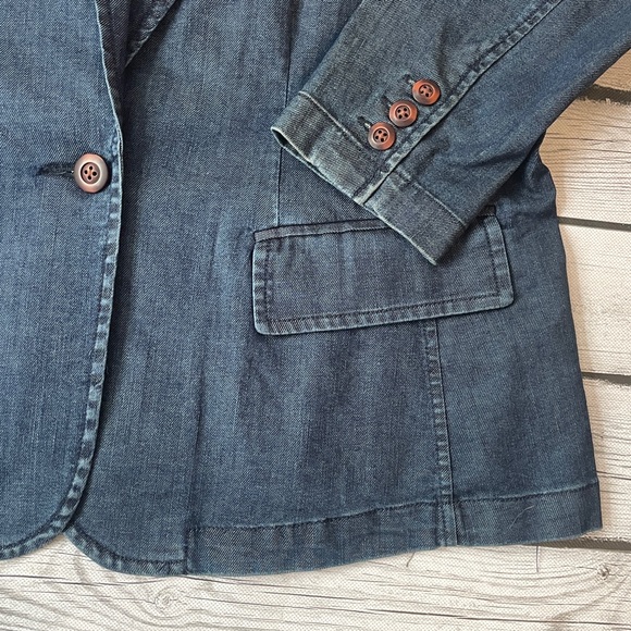 SUNDANCE DENIM BLAZER- NEW
Size 14 - Picture 3 of 6